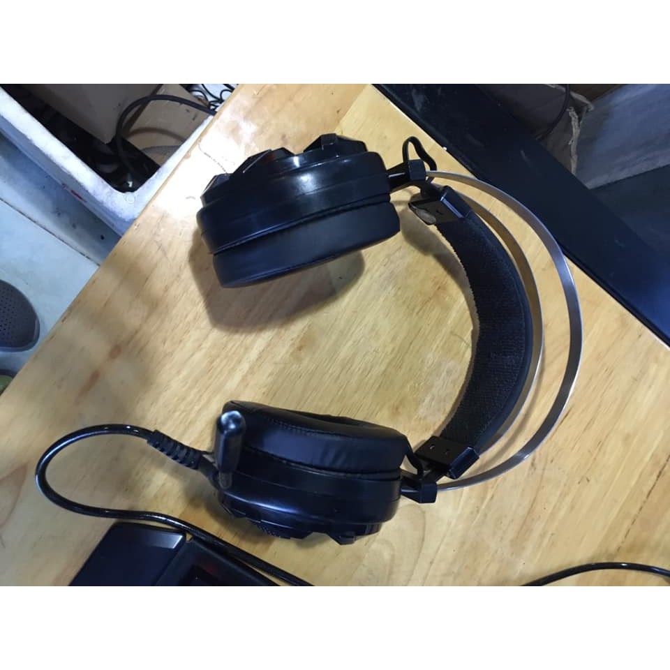 Tai nghe chuyên game Zidli ZH7 7.1 LED 7 màu, rung, USB chính hãng  93%