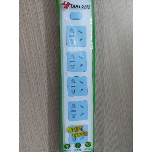 Ổ cắm điện không dây 5 ổ có công tắc nguồn GN-415K