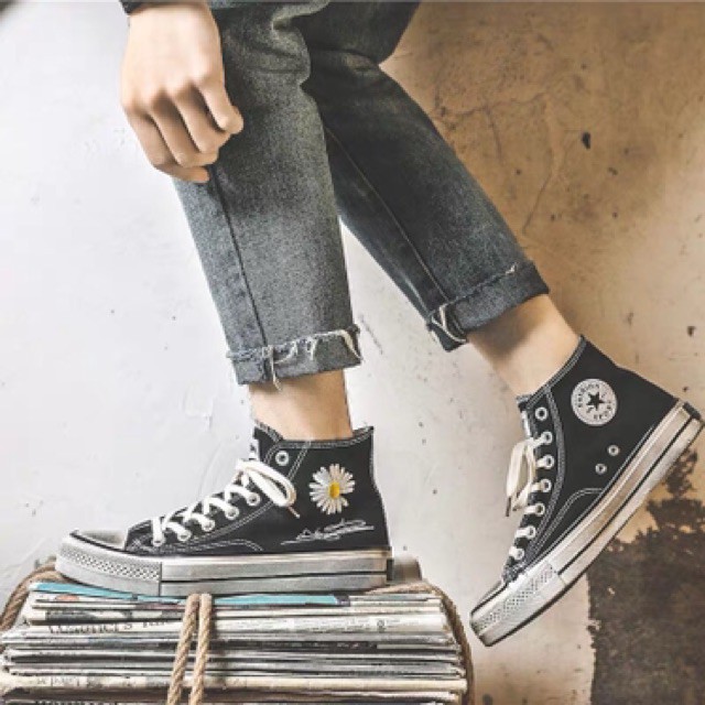 Giày cổ cao hoa cúc đế bẩn | BigBuy360 - bigbuy360.vn