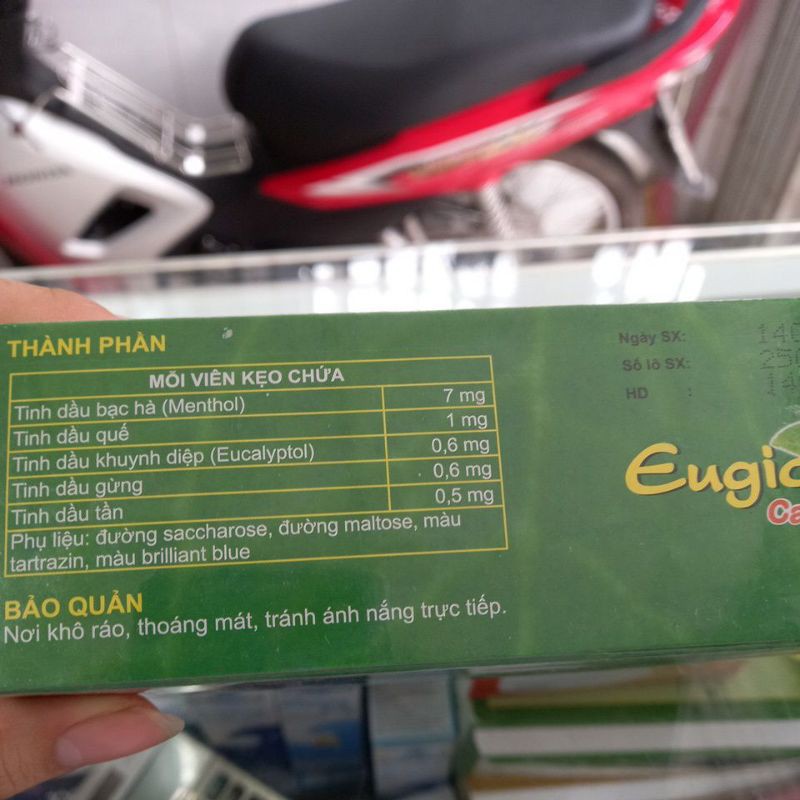 HỘP KẸO NGẬM EUGICA