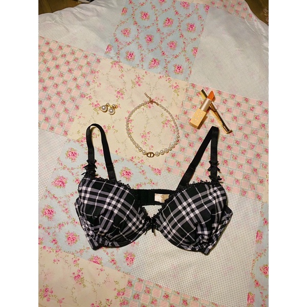 Bra Vintage 2hand nhiều mẫu