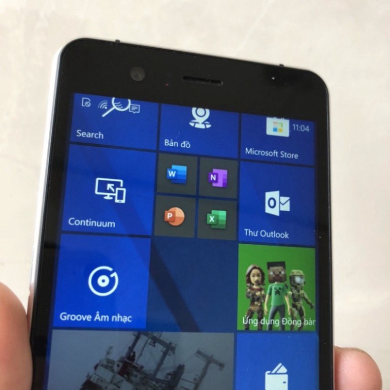 DUY NHẤT HÔM NAY điện thoại nội địa Nhật Softbank 503LV-ram 3Gb+32Gb-windows phone 10  $>$