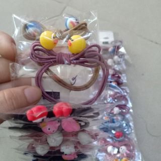 Cột tóc hoạt hình