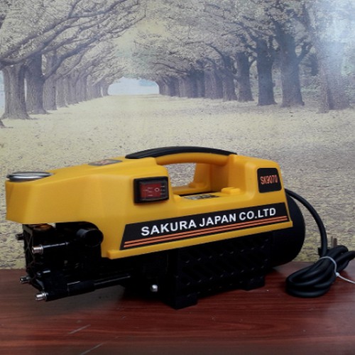 máy rửa xe - máy rửa xe Sakura