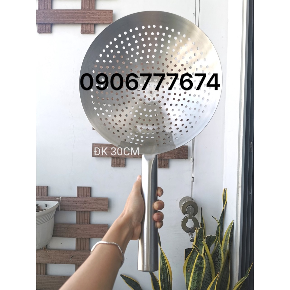 Vợt Vớt Xương/ Vớt Mì Cán Inox Loại 1 dày 1,6 ly.