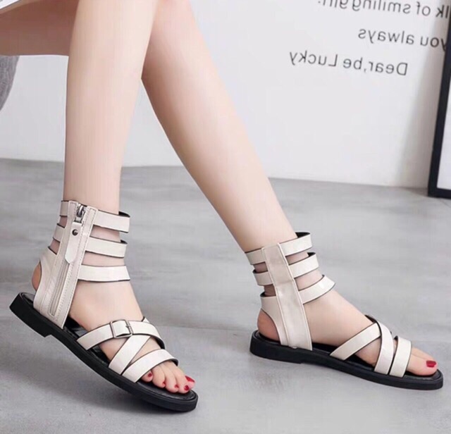 Sandal học sinh da bóng, 2 mầu đen, sữa