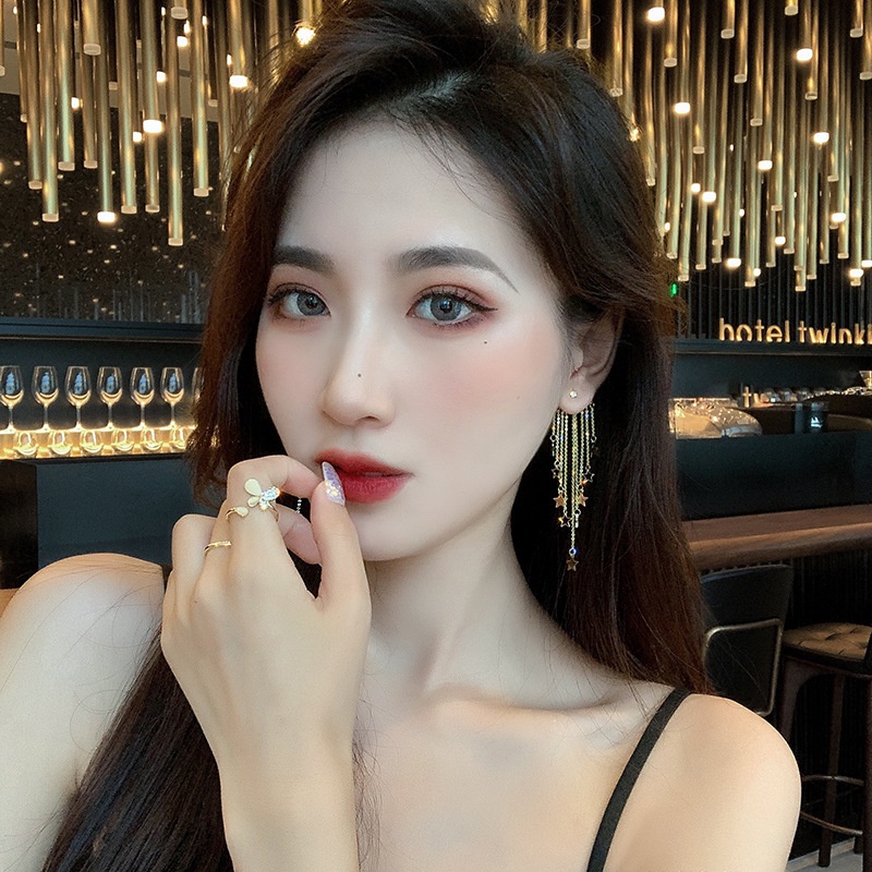 Bông Tai Ngôi Sao Năm Cánh Tua Rua Thời Trang Cho Nữ