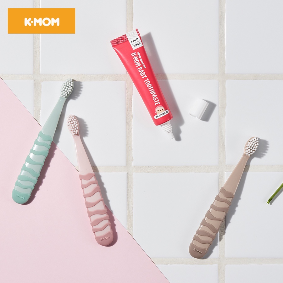 BÀN CHẢI ĐÁNH RĂNG TRẺ EM K-MOM