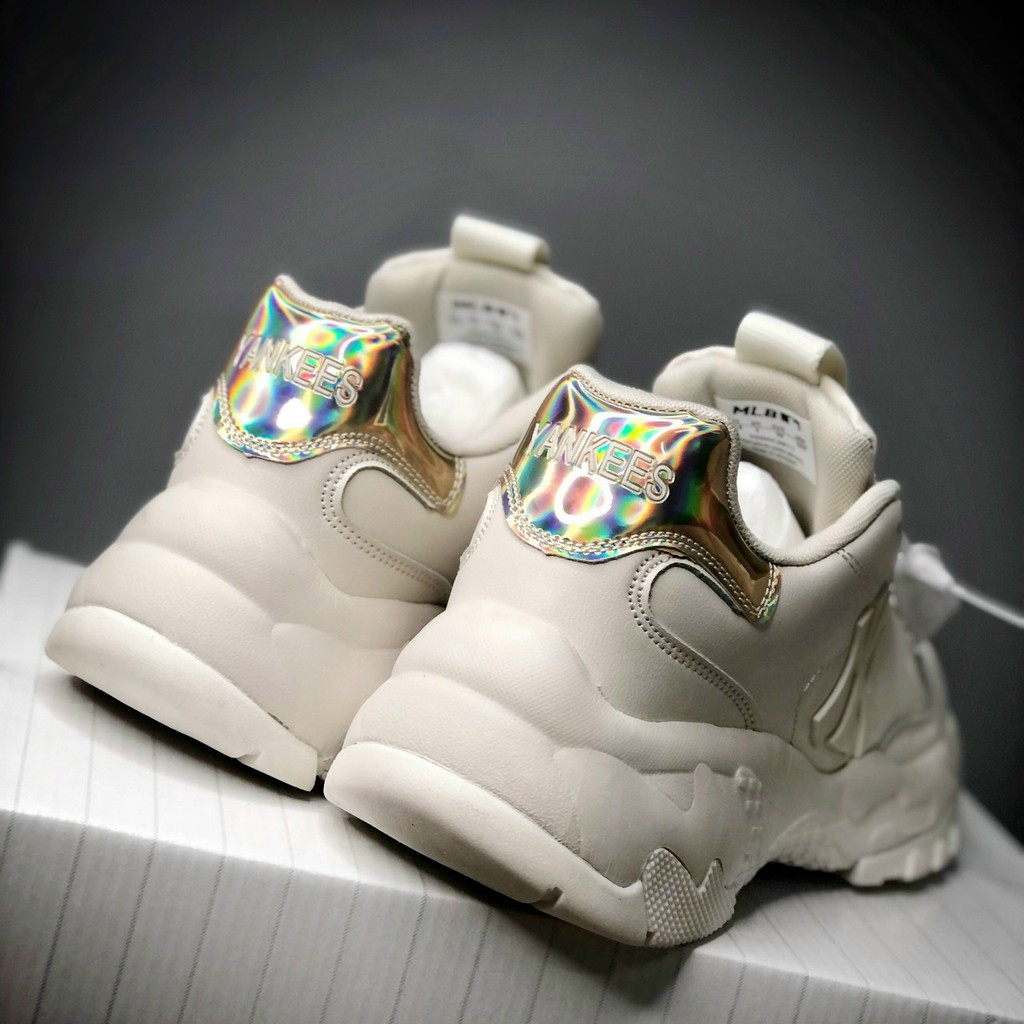 [Fullbox bill] Size Nam Giày ML_B 2020 màu trắng gót holo siêu đẹp nữ | BigBuy360 - bigbuy360.vn