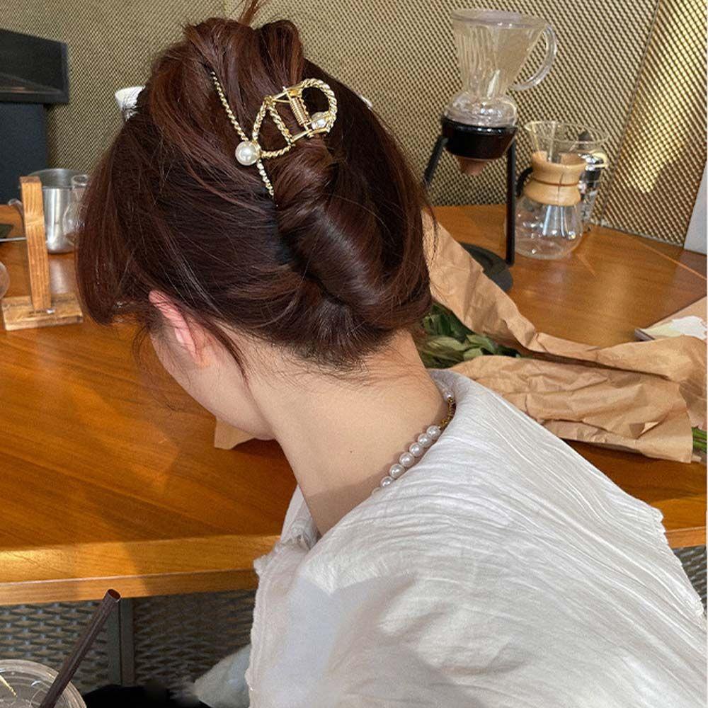 Kẹp Tóc Kim Loại Kiểu Dáng Đơn Giản Dễ Phối Đồ