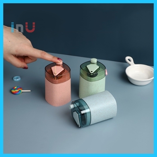 HCM - Hủ tăm lúa mì năp trong có nút nhấn lấy tăm tiện lợi