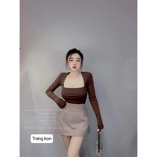 Set áo phông cổ vuông mix chân váy zic zac
