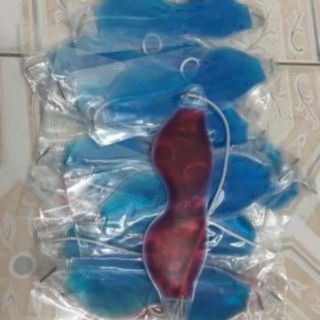 Mặt nạ đá lạnh và mắt đặc đá lạnh