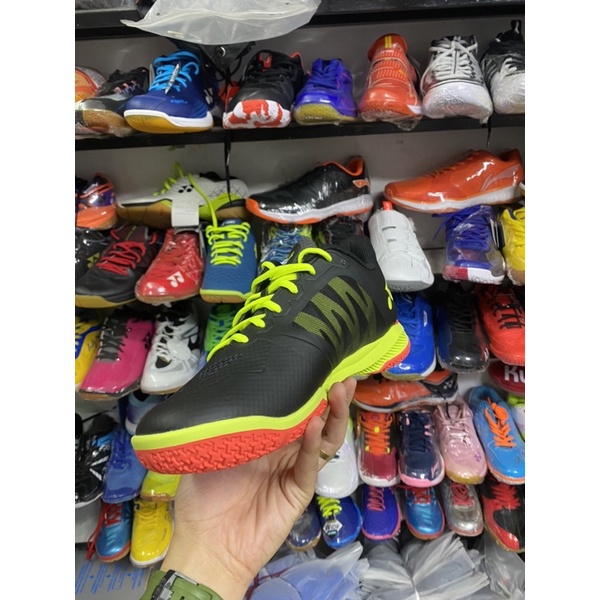 Siêu phẩm giầy Cầu lông Yonex Comfort Z3 mới nhất 2022♥️