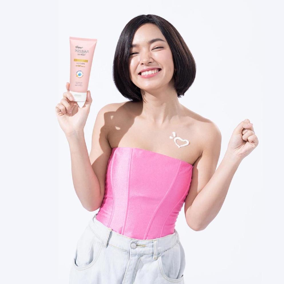 Kem chống nắng dưỡng thể trắng mịn Sunplay Skin Aqua UV Body Whitening Lotion SPF 50+ PA++++