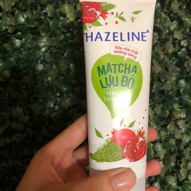 SỮA RỬA MẶT HAZELINE DƯỠNG SÁNG MATCHA LỰU ĐỎ 100g