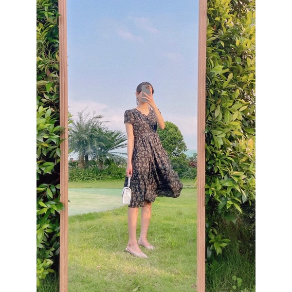 The19club - Váy voan hoa Lisa