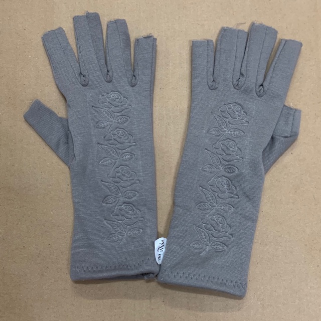 combo 2 đôi găng 3t 3 lớp dập bông cắt 5 ngón