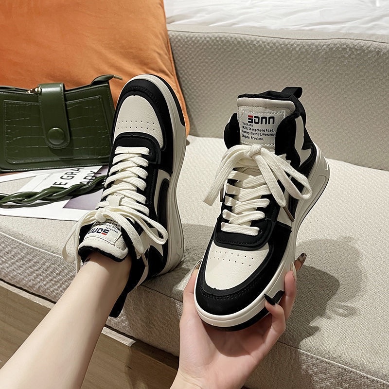 Giày Thể Thao Sneaker Nữ Cổ Cao Dáng Jodan