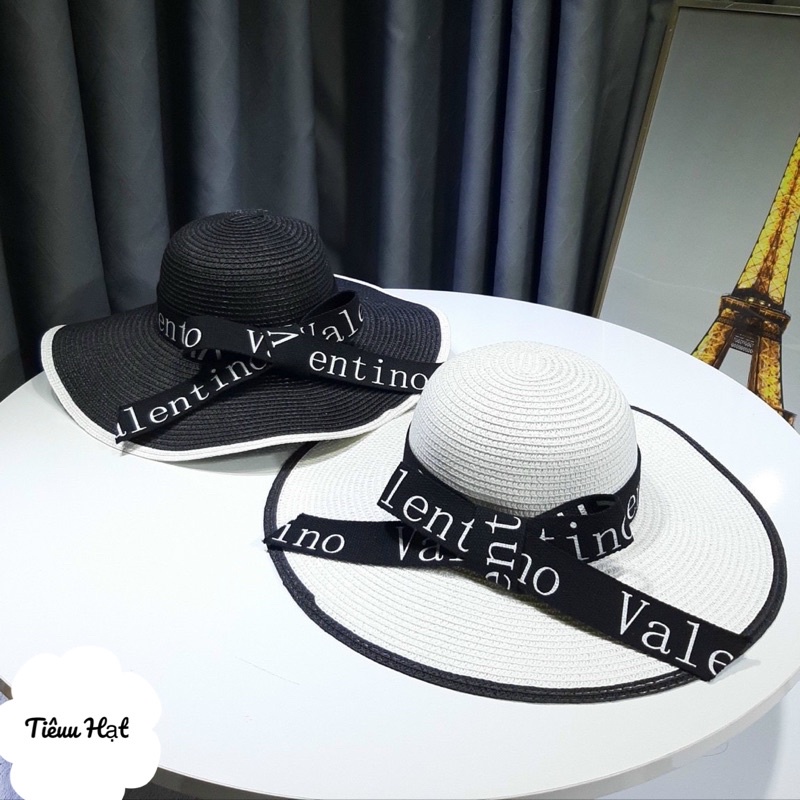 Mũ cói Valentino