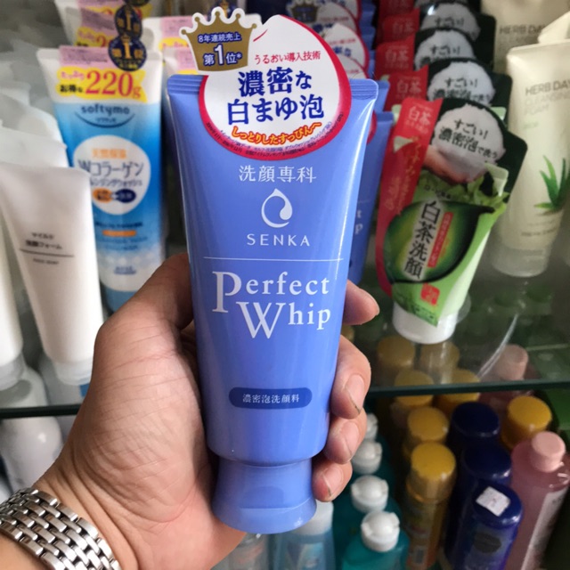 Sữa rửa mặt Perfect whip