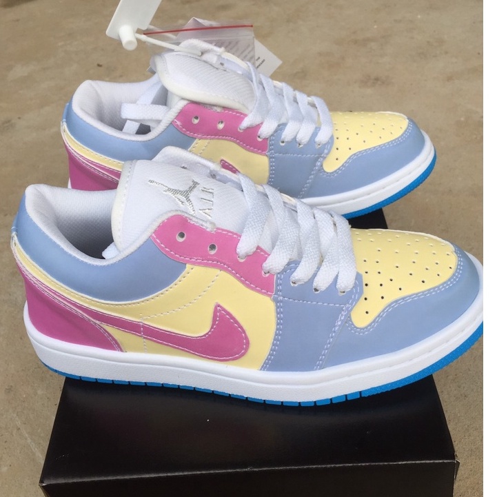 giày thể thao nike af1 đổi màu khi ra nắng phong cách cá tính | BigBuy360 - bigbuy360.vn
