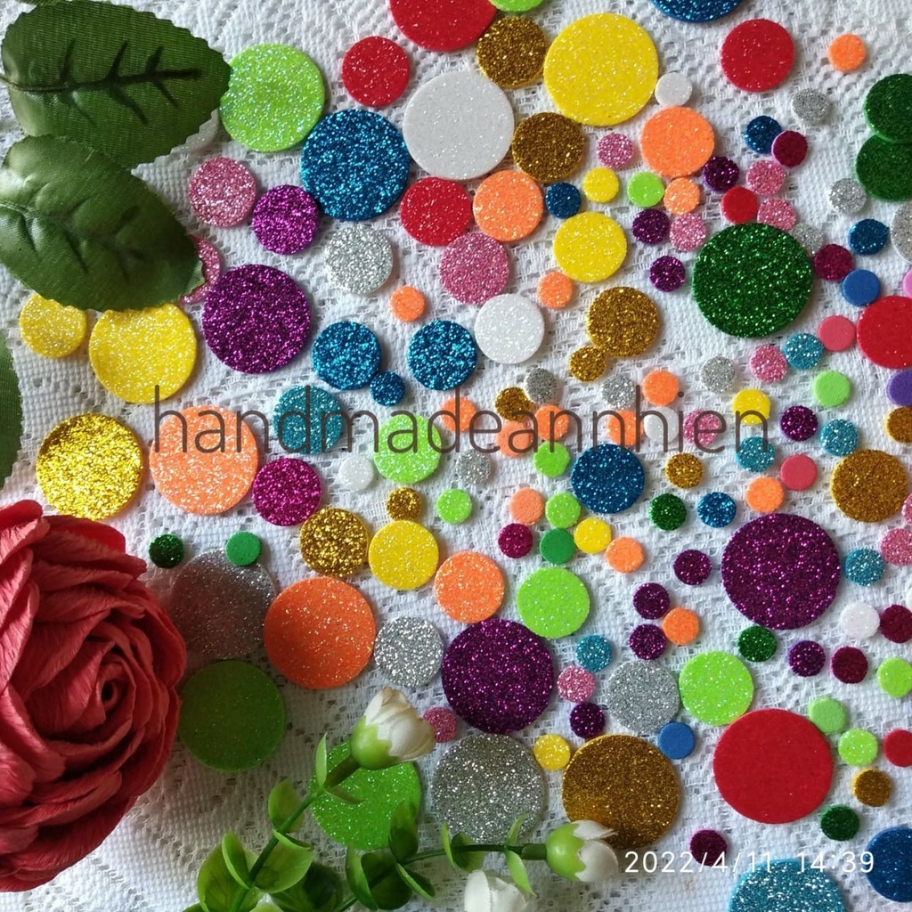 60 - 100 - 150 HÌNH TRÒN bằng giấy xốp kim tuyến - hình trang trí mầm non, lớp học, thiệp, phong thư, bưu thiếp, lì xì