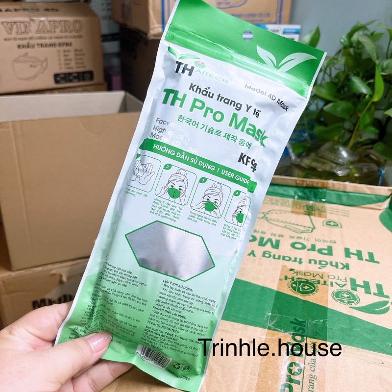 Thùng 300 cái khẩu trang kf94 TH Pro Mask màu trắngTân Bình.