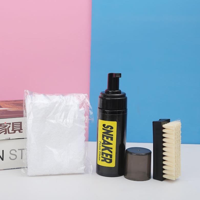 Bộ vệ sinh giày Sneaker Cleaning 3 món gồm chai xịt bọt, bàn chải mềm, khăn lau giặt khô giày trắng, thể thao, da