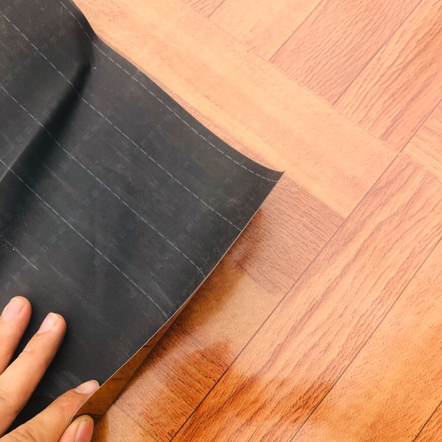 Thảm trải sàn simili , PVC giả vân gỗ chống cháy - Tapy  mỏng 0,4mm ( ngang 2m, dài 0,5m )
