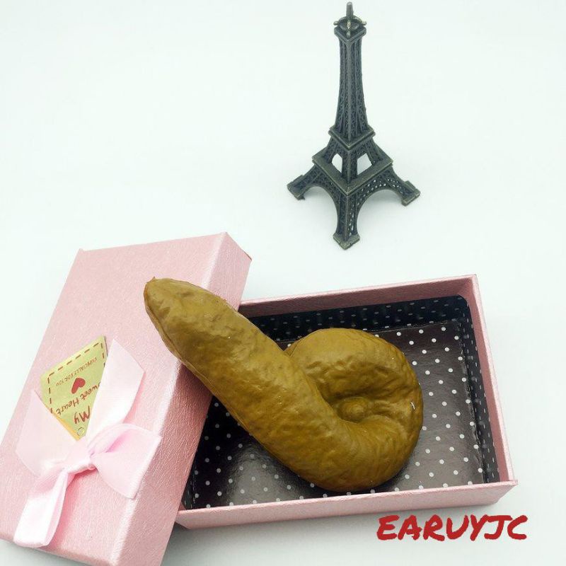 Cục phân /shit giả trang trí hallowen