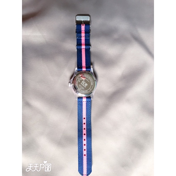 đồng hồ ice watch màu hông cho nữ