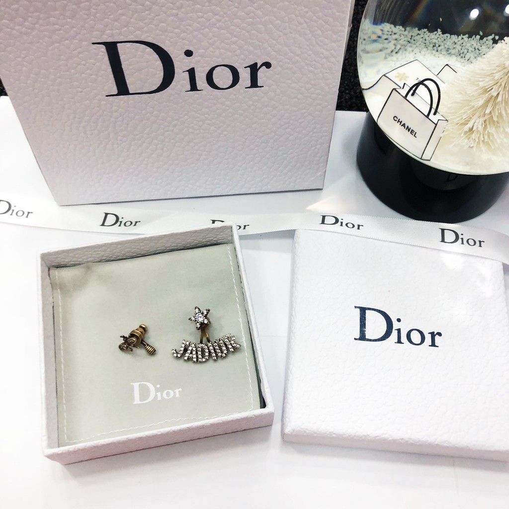 Bông tai Dior thời trang nữ