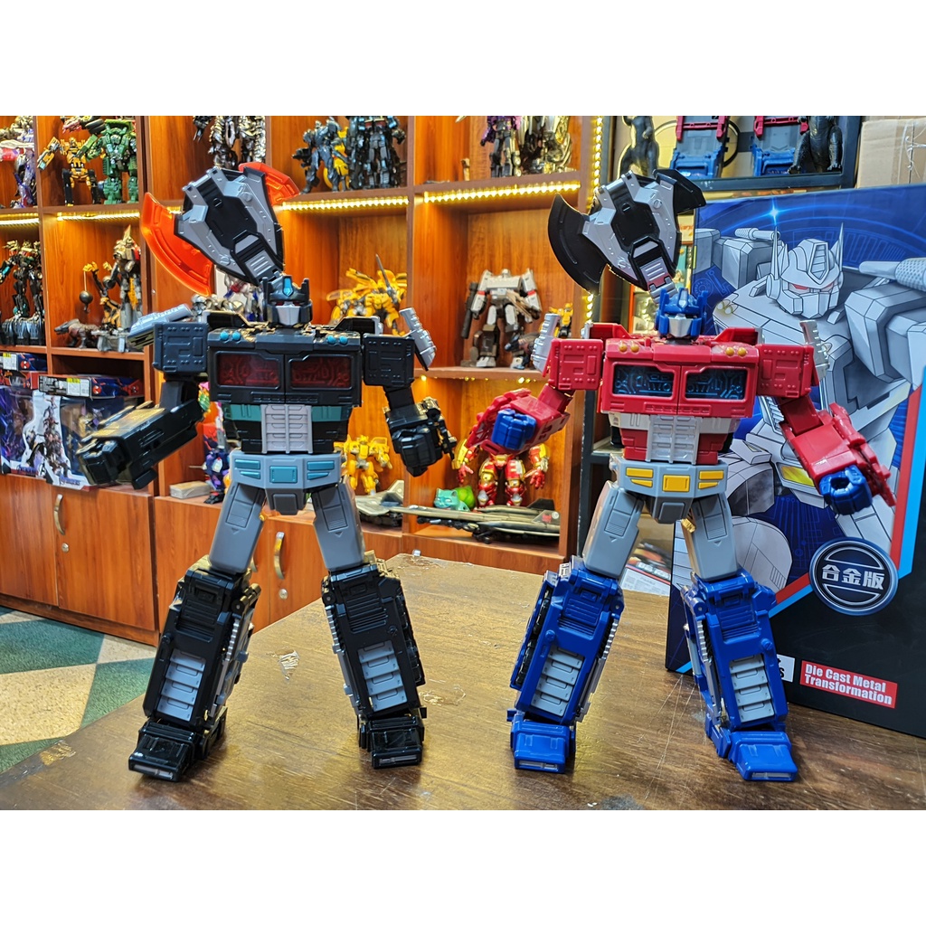 Mô hình Optimus Prime Oversized War for Cybertron: Siege