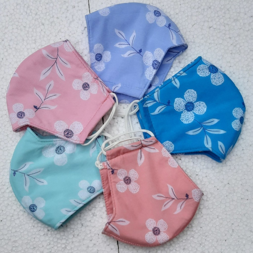 khẩu trang vải hoạt tiết hoa cỏ mùa xuân (giao nhiều màu ngẫu nhiên