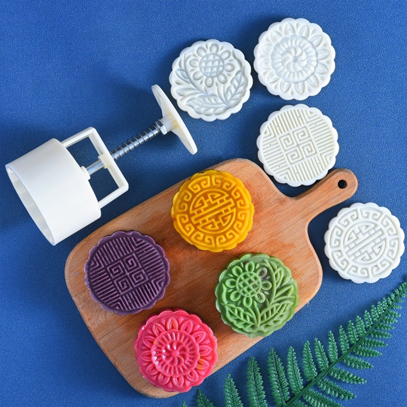 1 Bộ Khuôn Làm Bánh Trung Thu 3D 125G Kèm 4 Con Dấu DIY