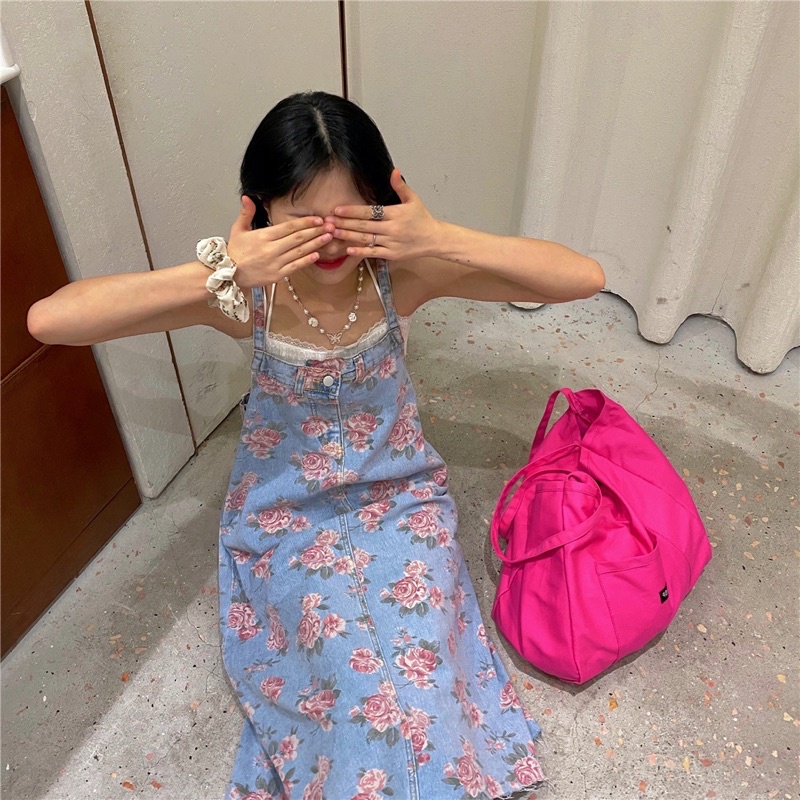 Yếm jeans bò hoạ tiết hoa dáng dài HOT TREND