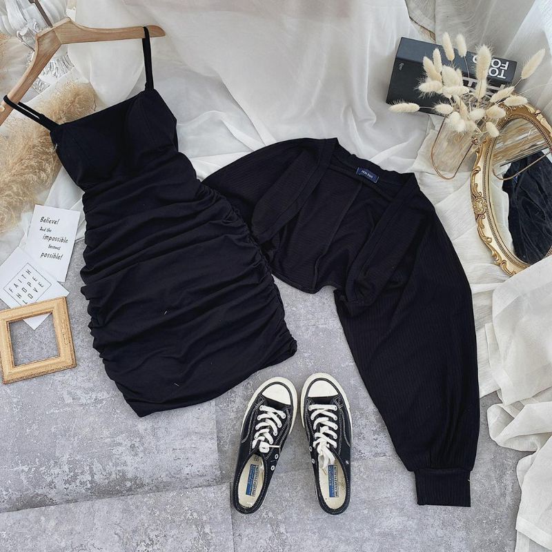 Set Body Nhún Hông Hai Dây Kèm Áo Khoác Ngoài