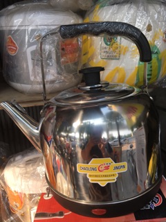 Ấm đun nước đế liền kettle 5lit giá 180k