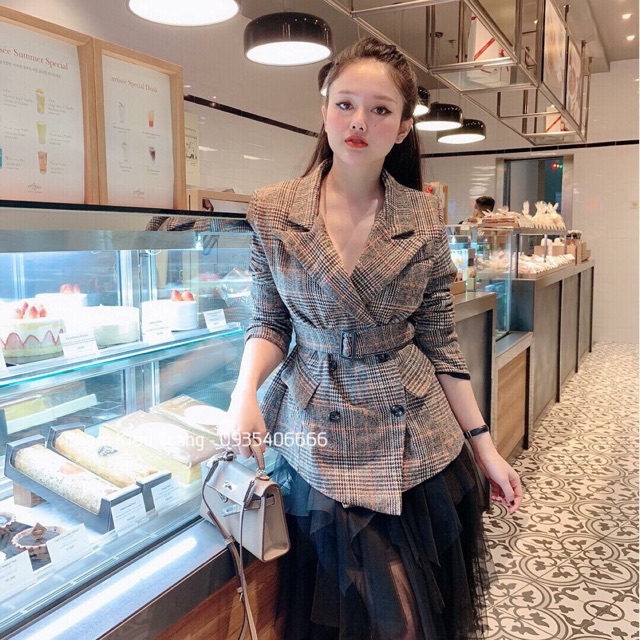 áo dạ kẻ phong cách siêu hàn quốc