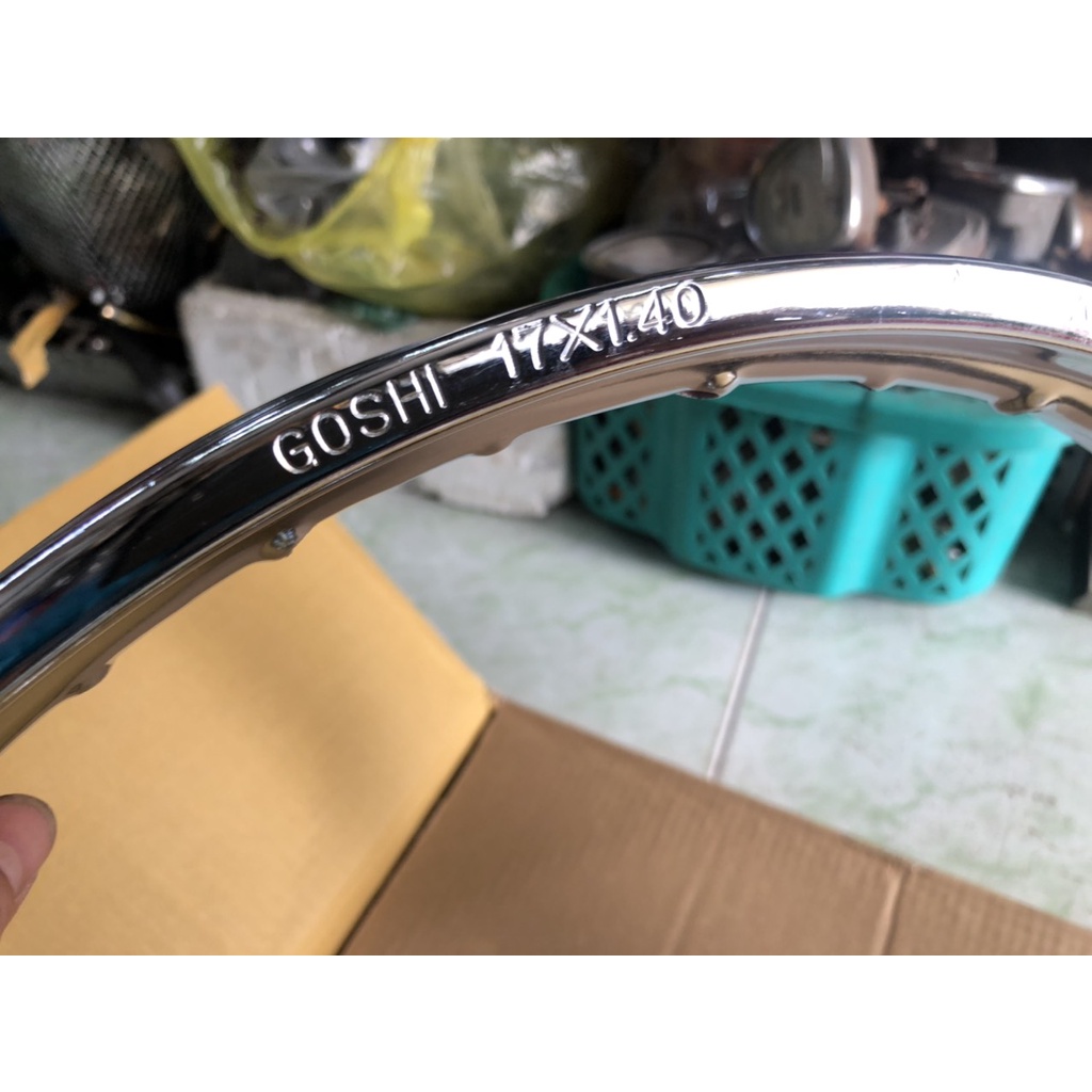 Bán lẽ 01 cái Niềng  Goshi  hãng honda cho anh em dọn xe honda 67+ cub +dream...