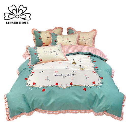 Bộ Chăn Ga Gối Cotton Bèo LIDACO Hoạt Hình 5D - Hoa Dâu Tây Màu 4
