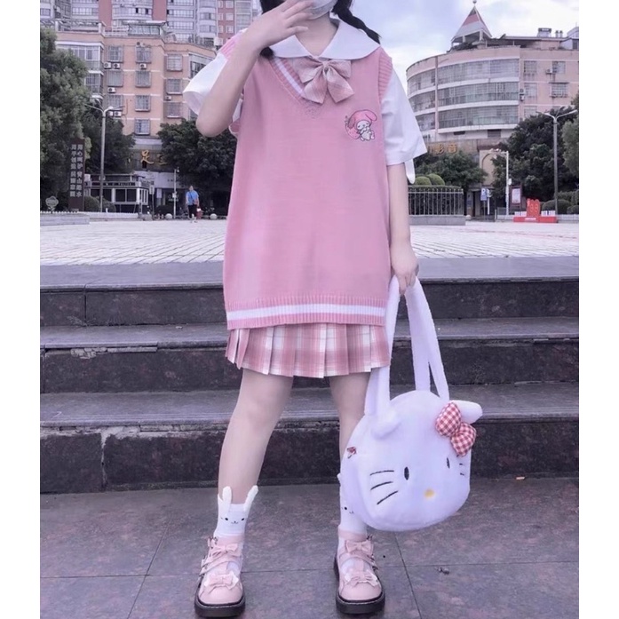 Áo gile 3 màu thêu hình sanrio