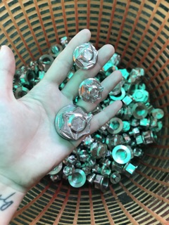 Ốc chảng ba Raider Fi inox 304