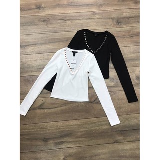 ❤️ áo croptop tay dài f21