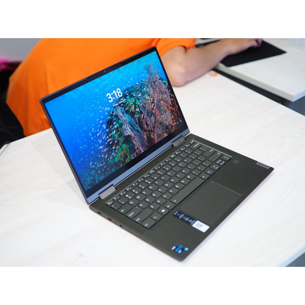 Laptop Yoga 7i hàng qua sử dụng, đẹp như ảnh