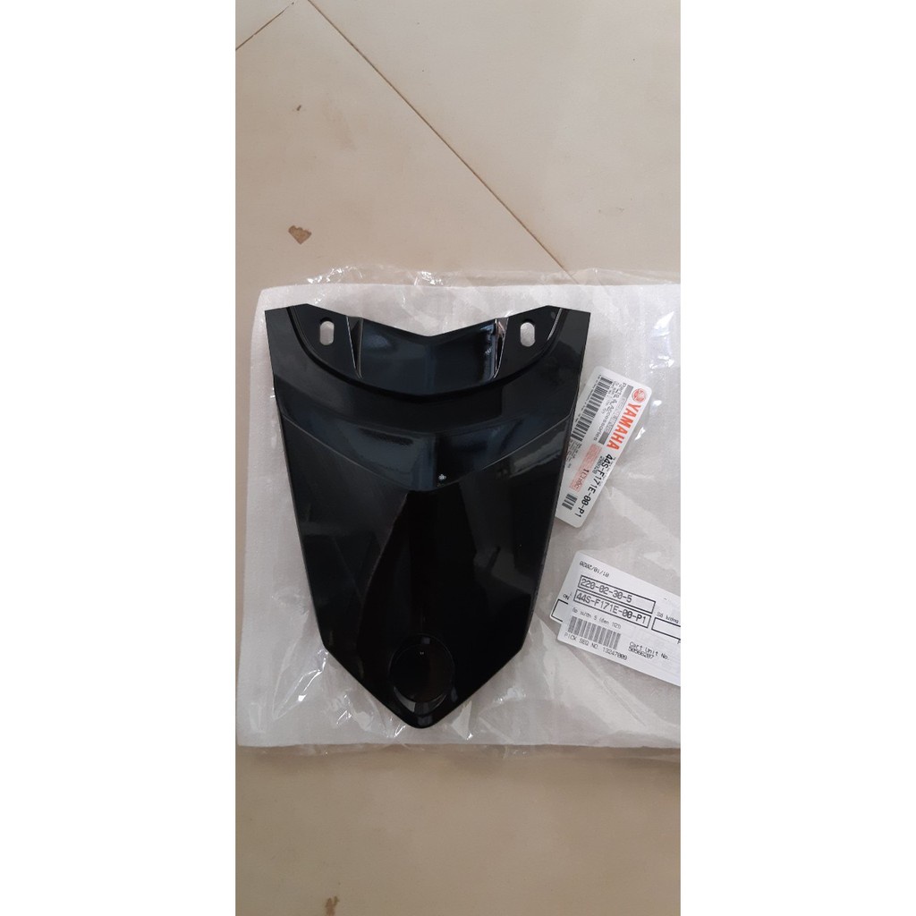 Mu rùa (Ốp đuôi) Luvias Yamaha Đen