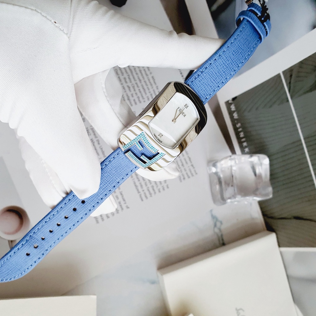 Đồng hồ nữ Fendi Chameleon Màu xanh mint cực đẹp chính hãng tại 1959watchluxury