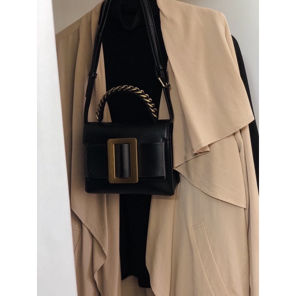 Túi xách nữ thời trang Bella màu đen thiết kế sang trọng thích hợp với đi làm cũng như đi tiệc