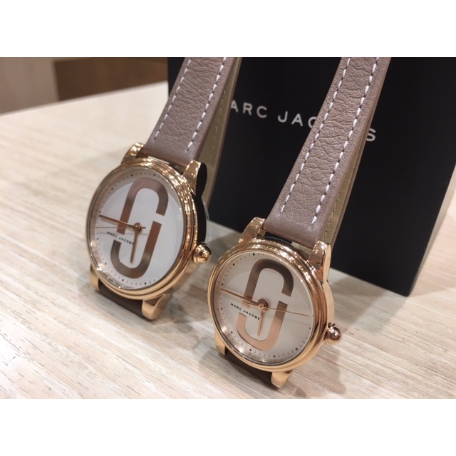 [ Sẵn 2 Size ] Đồng Hồ Nữ Marc Jacobs Corie MJ1579, MJ1581 ( 36MM, 28MM )